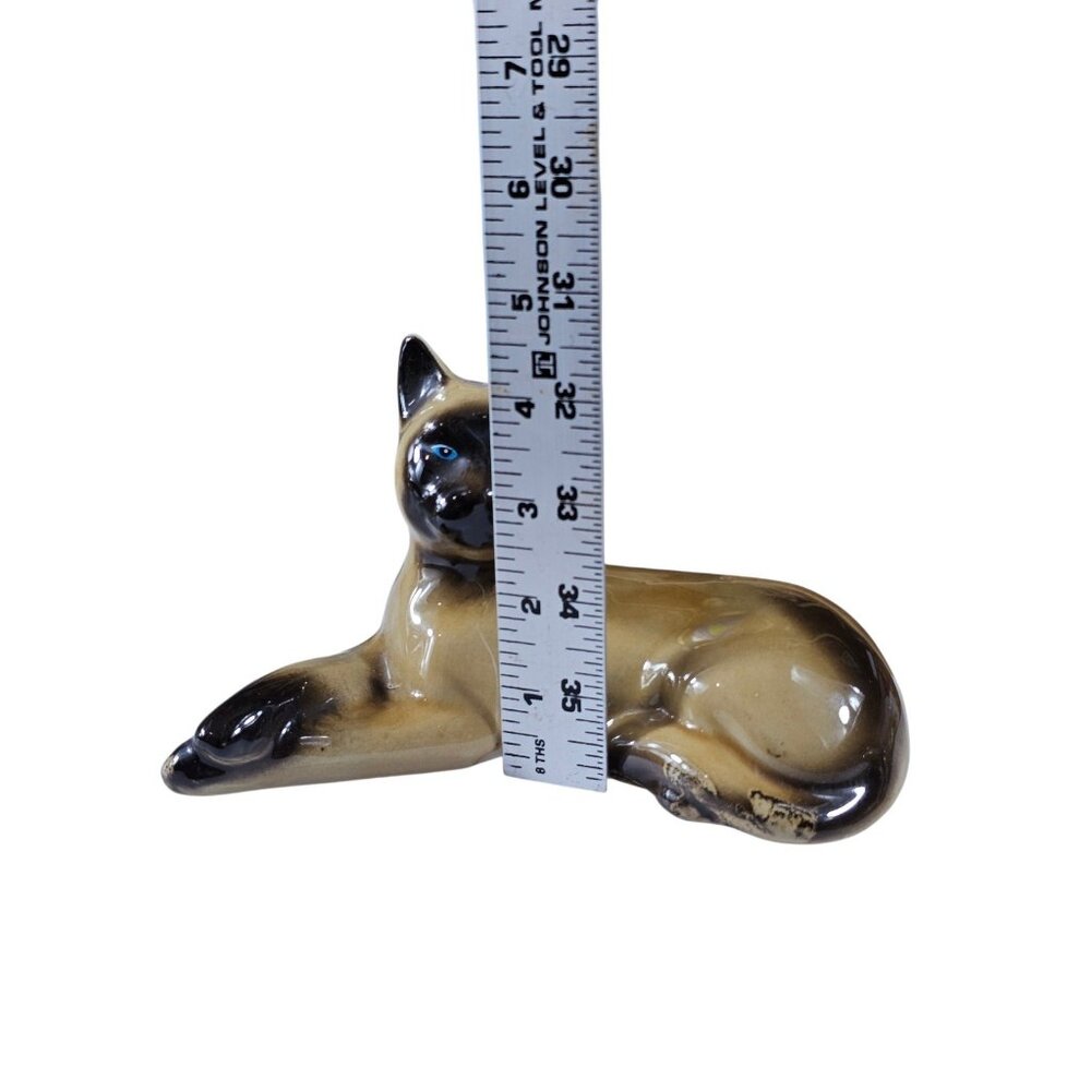 Vintage Handcrafted Collectible Ceramic Siamese Cat Figurine Reclining Brazil - Picture 12 of 13